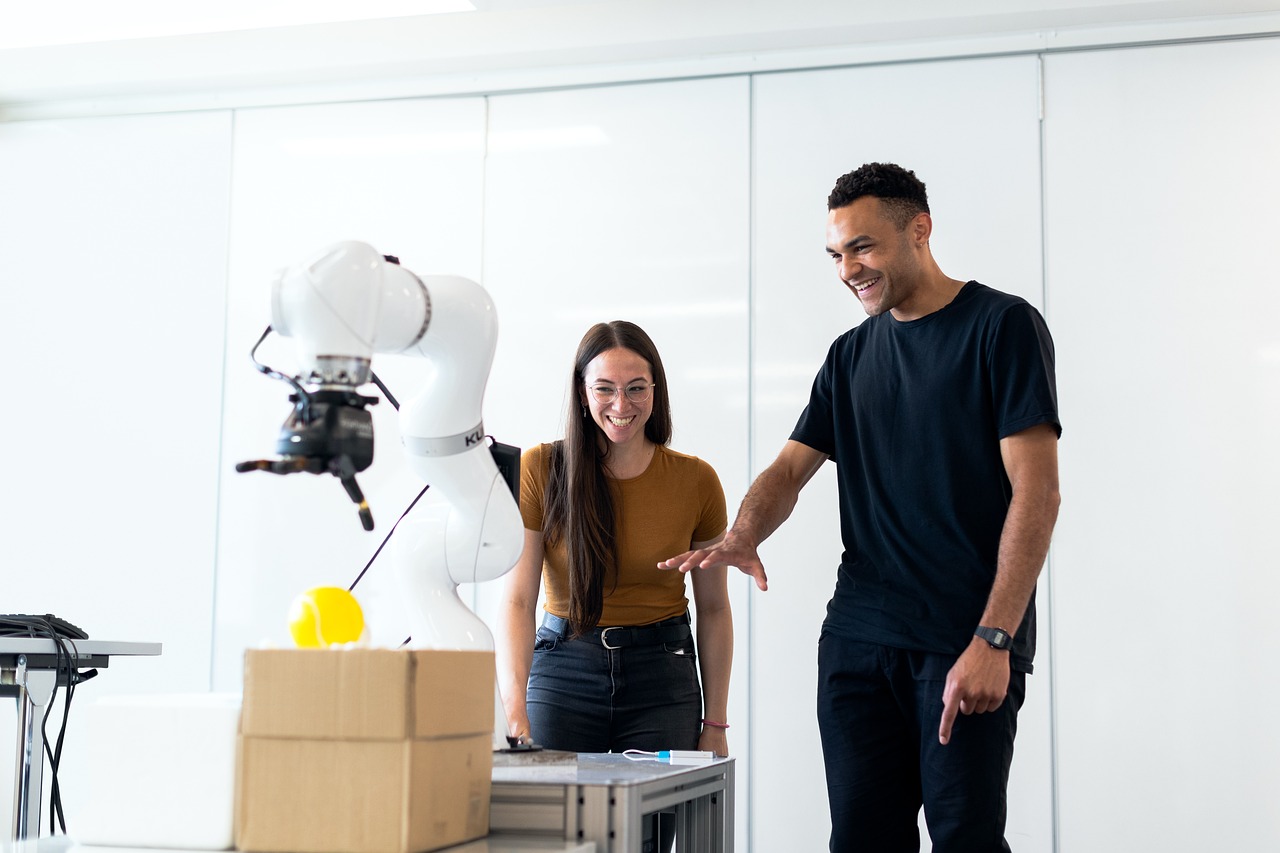 How the Robotic Load Handler Supports Supply Chain Management